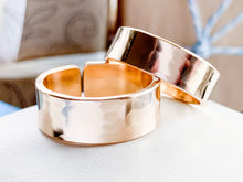 Load image into Gallery viewer, Hammered Texture Band Ring - Everything Beautiful Jewelry
