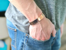 Load image into Gallery viewer, Men's Copper Hammered Bracelet, Unisex, Boyfriend Girlfriend Anniversary - Everything Beautiful Jewelry
