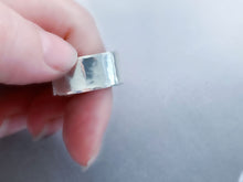 Load image into Gallery viewer, This too shall pass Hebrew Judaica Ring - Everything Beautiful Jewelry