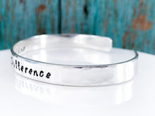 Load image into Gallery viewer, You made a difference bracelet - Everything Beautiful Jewelry