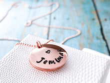 Load image into Gallery viewer, Personalized Hebrew Name Locket Copper Necklace - Everything Beautiful Jewelry
